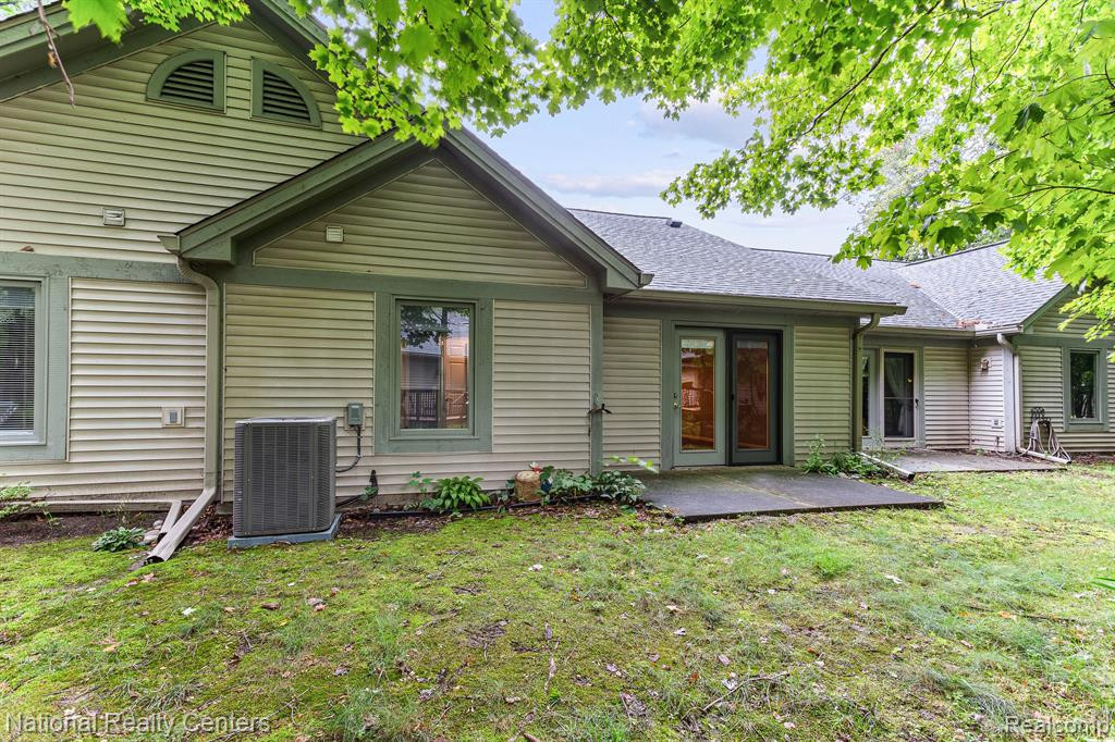 21292 JUNIPER, Farmington Hills, MI 48336 — Photo 7