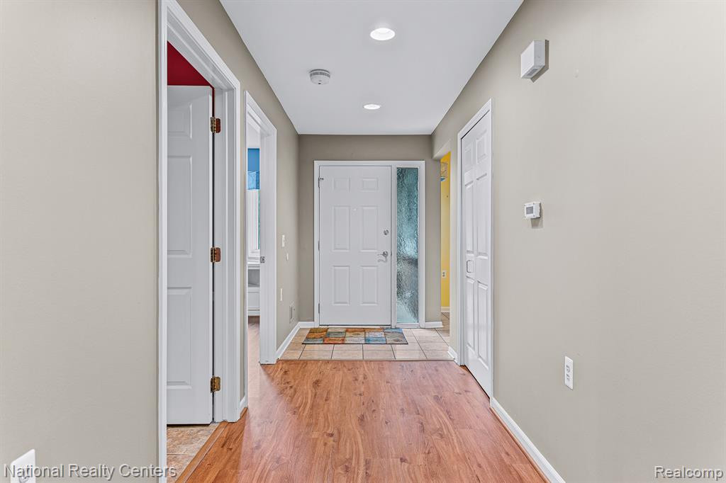 21292 JUNIPER, Farmington Hills, MI 48336 — Photo 12
