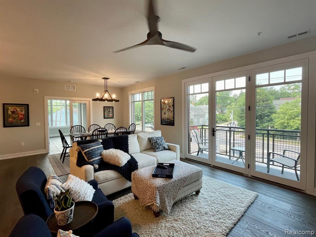 441 S ASHLEY Street, 205, Ann Arbor, MI 48103 — Photo 4