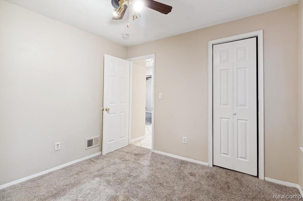 7591 PAIGE Avenue, Warren, MI 48091 — Photo 10