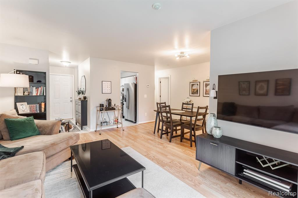 42678 LILLEY POINTE Drive, Canton, MI 48187 — Photo 12