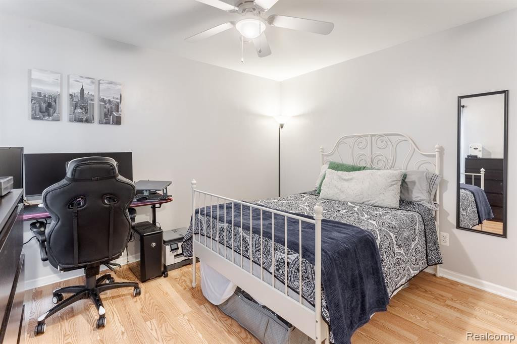 42678 LILLEY POINTE Drive, Canton, MI 48187 — Photo 19