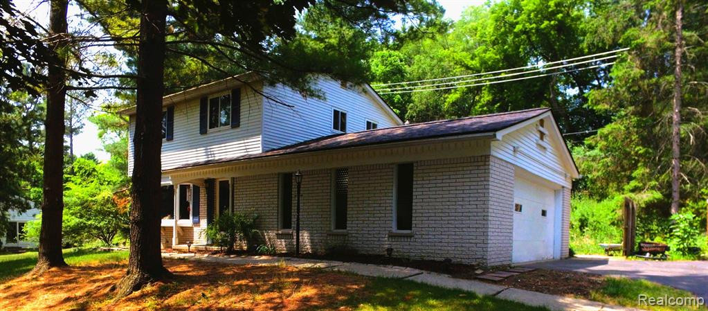 3675 GREENOOK Boulevard, Ann Arbor, MI 48103 — Photo 2