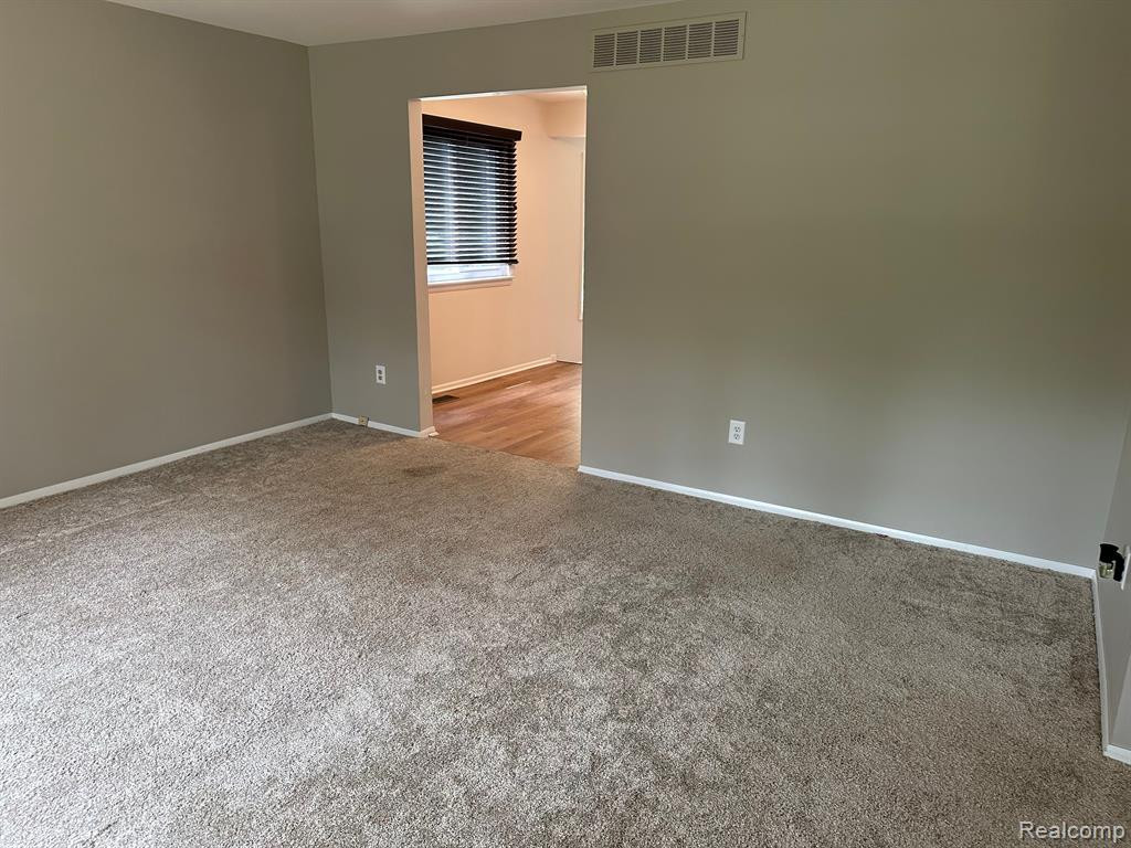3675 GREENOOK Boulevard, Ann Arbor, MI 48103 — Photo 14