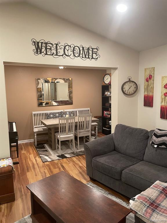 1219 CURZON Court, 203, Howell, MI 48843 — Photo 15