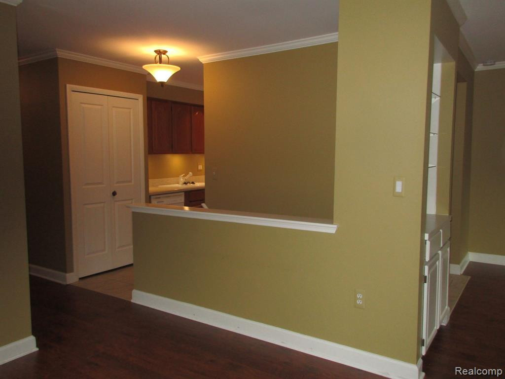 1920 Torquay, 172, Royal Oak, MI 48073 — Photo 21