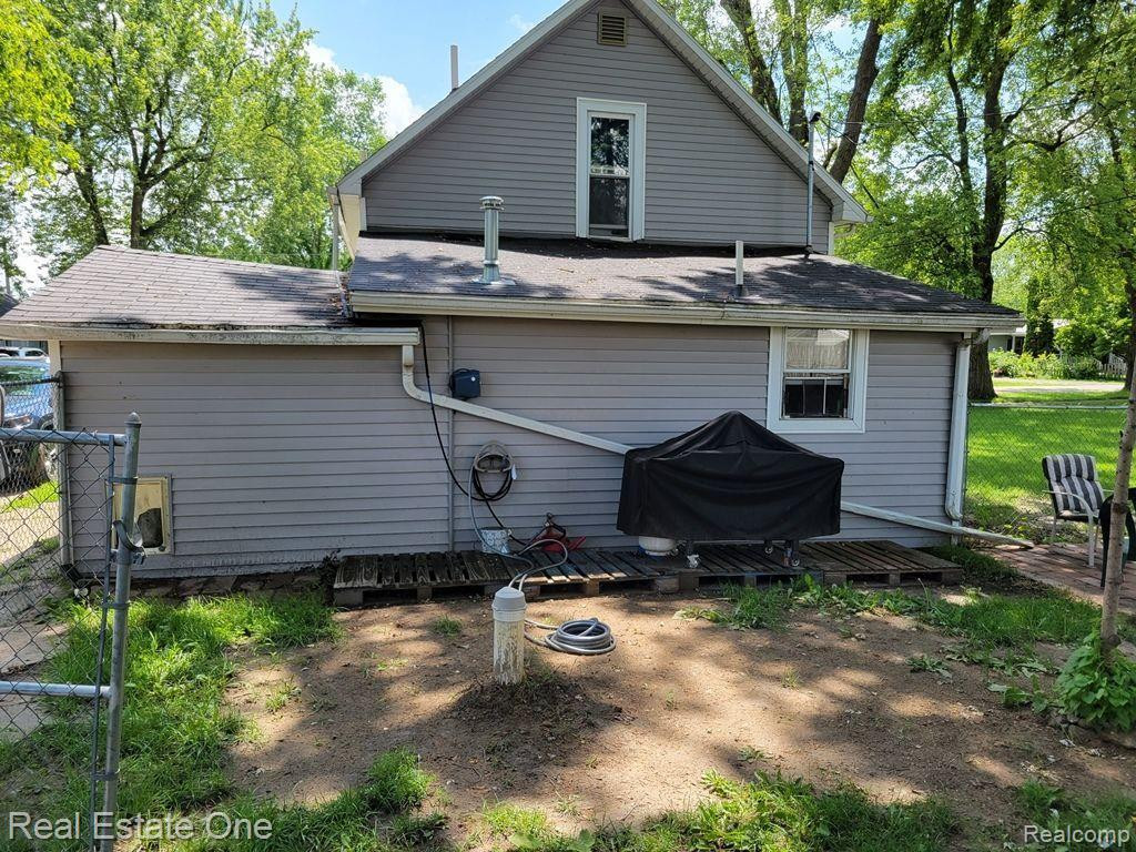 5730 Benson Street, Otter Lake, MI 48464 — Photo 4
