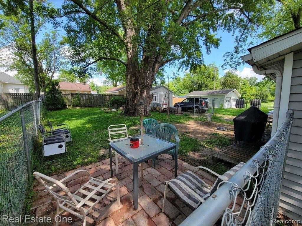 5730 Benson Street, Otter Lake, MI 48464 — Photo 8