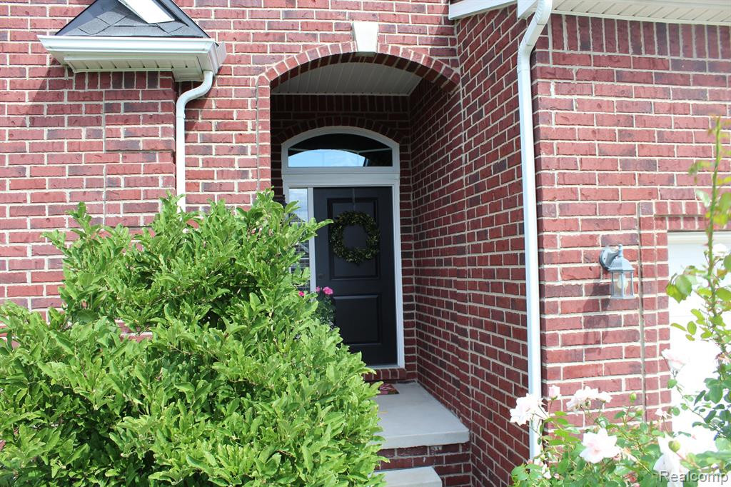 1934 FRANCES Way, Ypsilanti, MI 48198 — Photo 10
