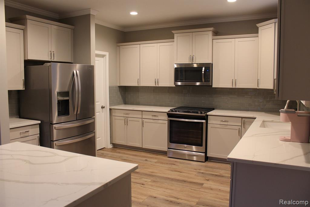 1934 FRANCES Way, Ypsilanti, MI 48198 — Photo 12