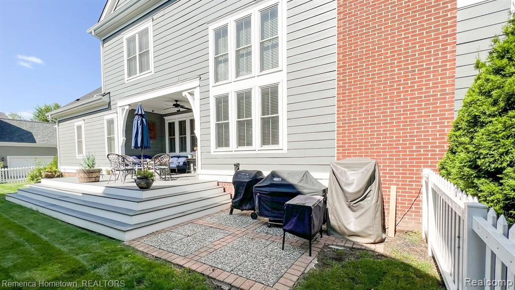 50263 MONROE Street, Canton, MI 48188 — Photo 6