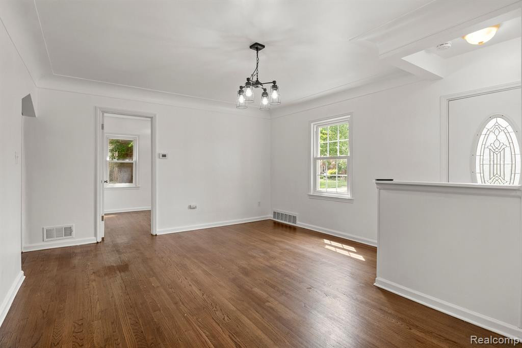460 N FRANKLIN Street, Dearborn, MI 48128 — Photo 3