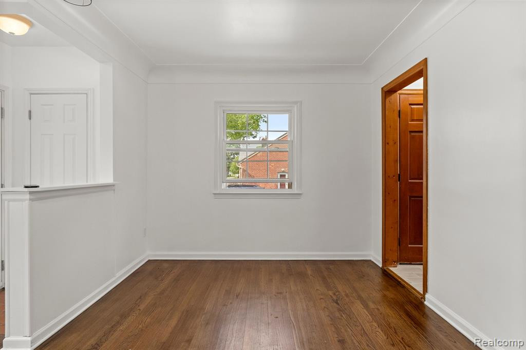 460 N FRANKLIN Street, Dearborn, MI 48128 — Photo 4