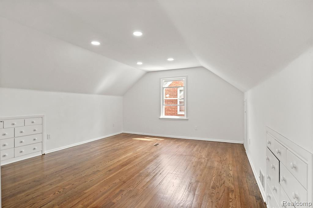 460 N FRANKLIN Street, Dearborn, MI 48128 — Photo 11