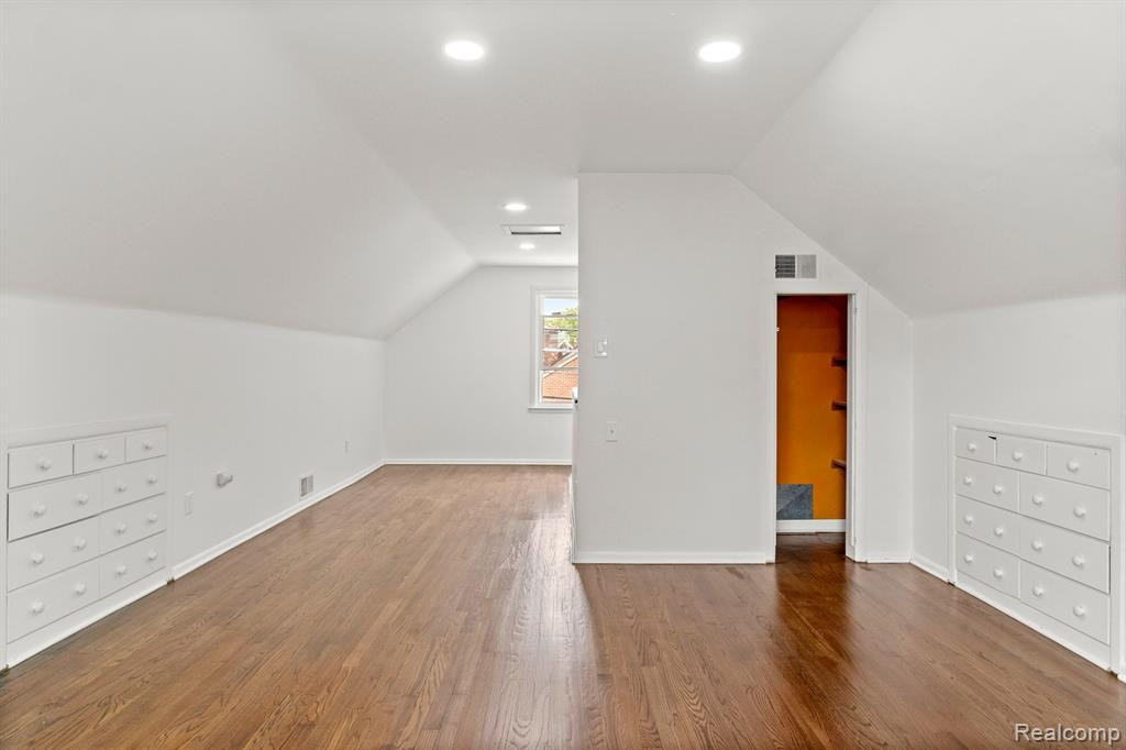 460 N FRANKLIN Street, Dearborn, MI 48128 — Photo 12
