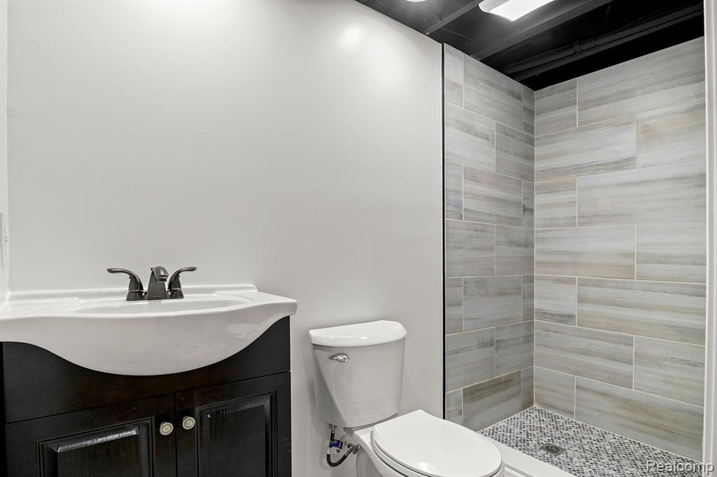 460 N FRANKLIN Street, Dearborn, MI 48128 — Photo 14