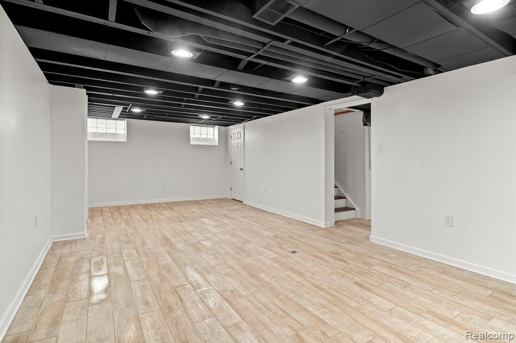 460 N FRANKLIN Street, Dearborn, MI 48128 — Photo 15