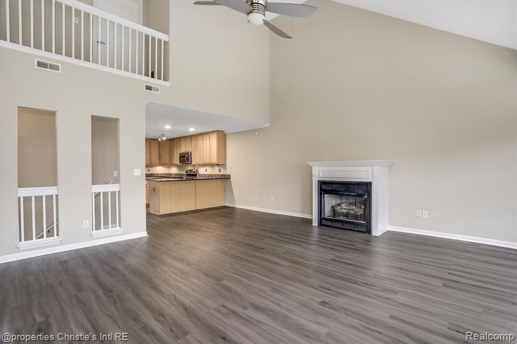 54 Adelaide Street, Detroit, MI 48201 — Photo 6