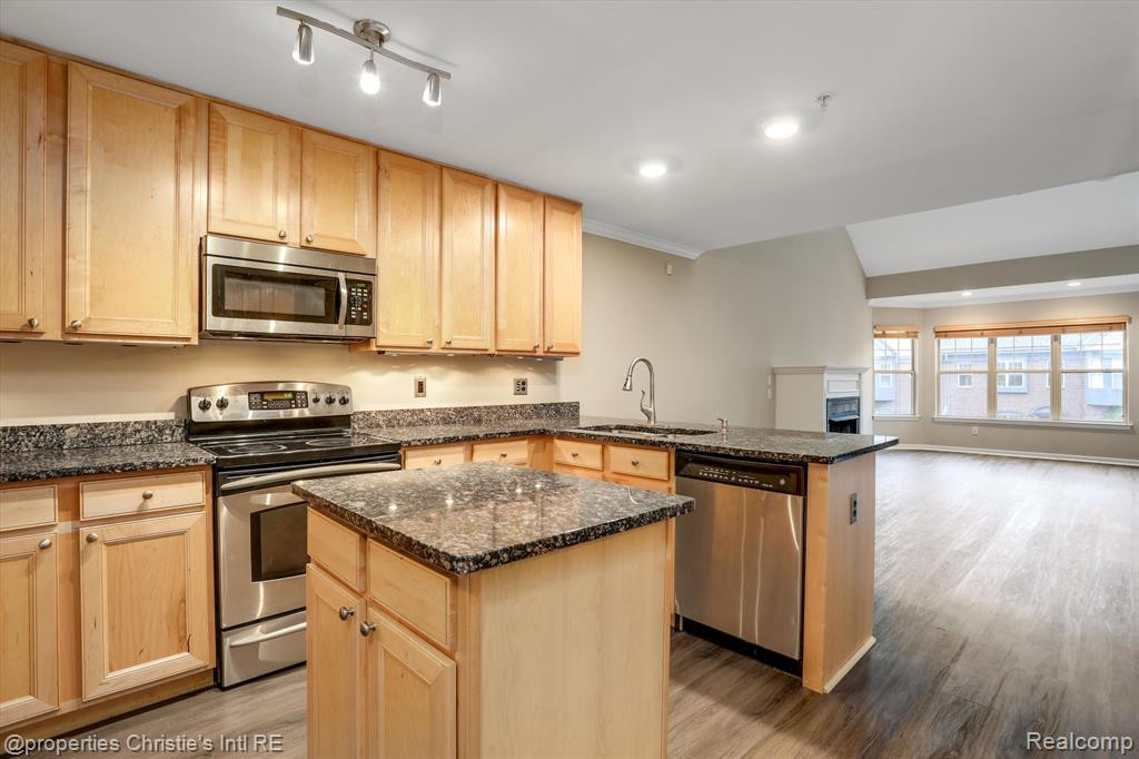 54 Adelaide Street, Detroit, MI 48201 — Photo 10