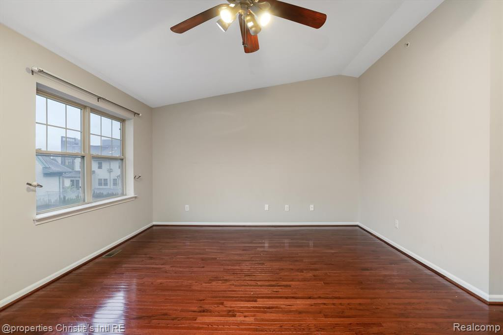 54 Adelaide Street, Detroit, MI 48201 — Photo 21