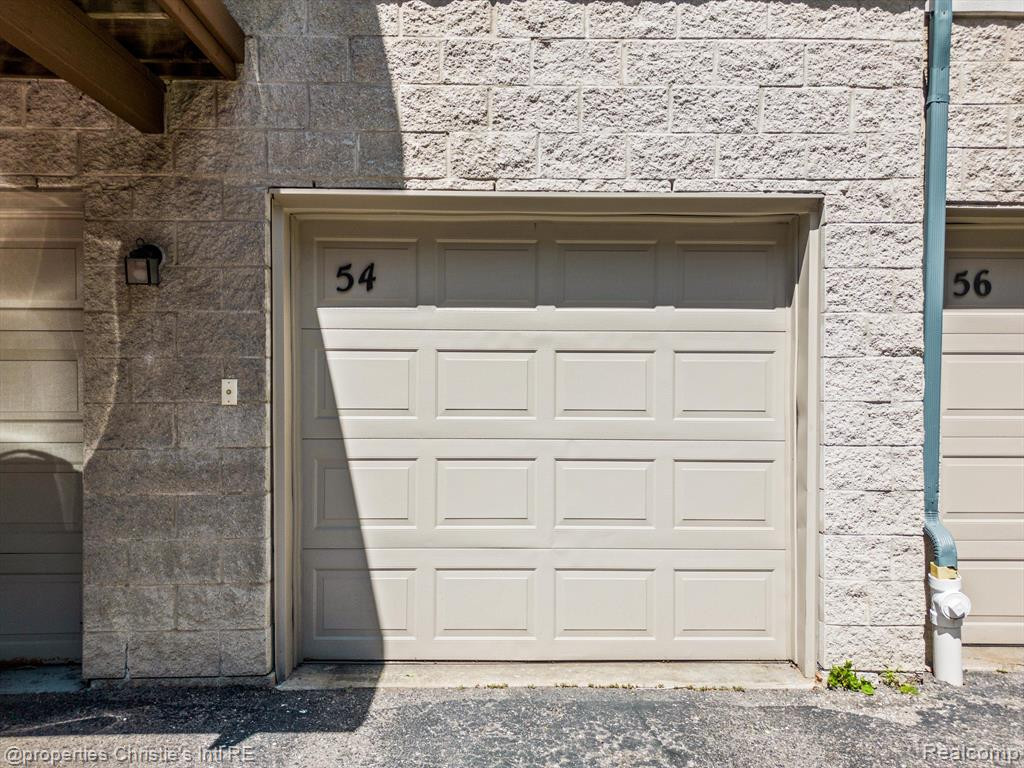 54 Adelaide Street, Detroit, MI 48201 — Photo 29