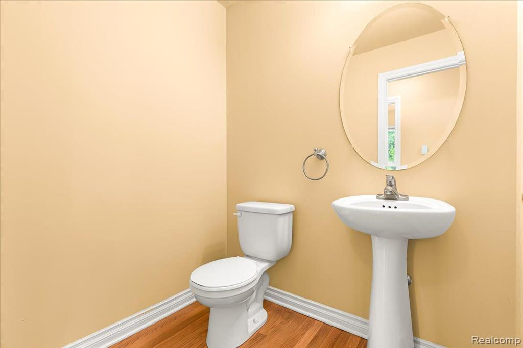 53742 SPRINGWOOD Drive, South Lyon, MI 48178 — Photo 15