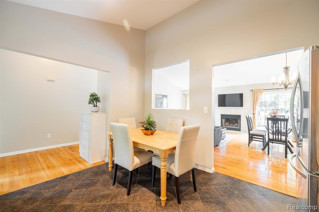 3090 LORRAINE Street, Ann Arbor, MI 48108 — Photo 11
