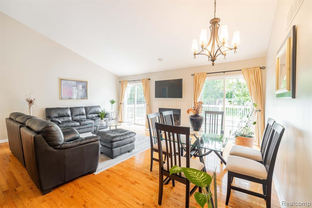 3090 LORRAINE Street, Ann Arbor, MI 48108 — Photo 12