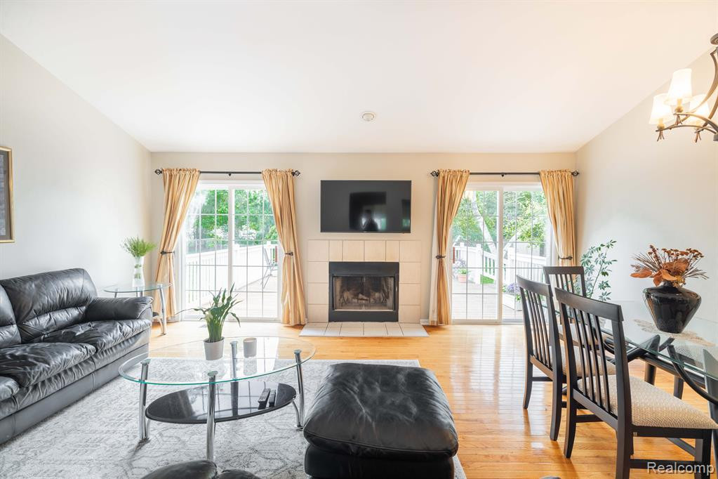 3090 LORRAINE Street, Ann Arbor, MI 48108 — Photo 13
