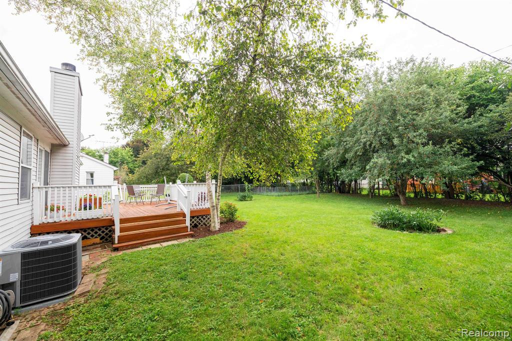 3090 LORRAINE Street, Ann Arbor, MI 48108 — Photo 32