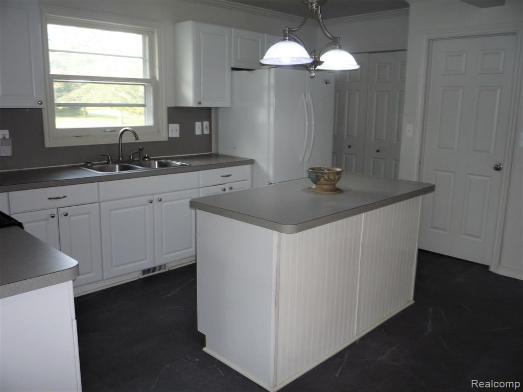 100 W High Street, Metamora, MI 48455 — Photo 6