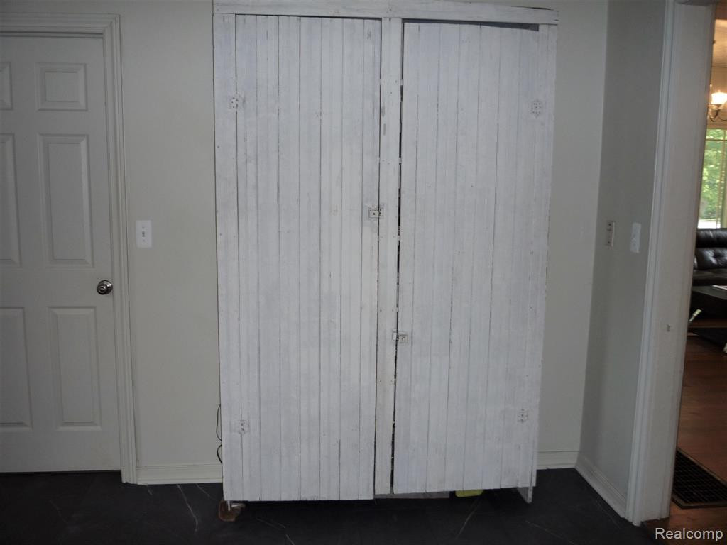 100 W High Street, Metamora, MI 48455 — Photo 8