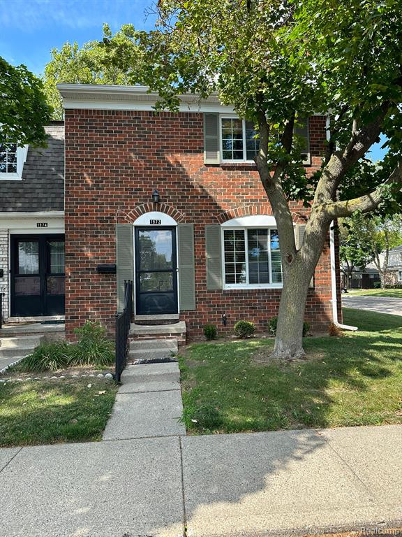 1972 RIDGE, Royal Oak, MI 48073