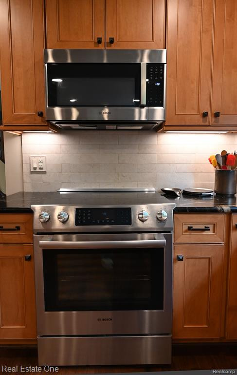 25627 SULLIVAN Lane, Novi, MI — Photo 11