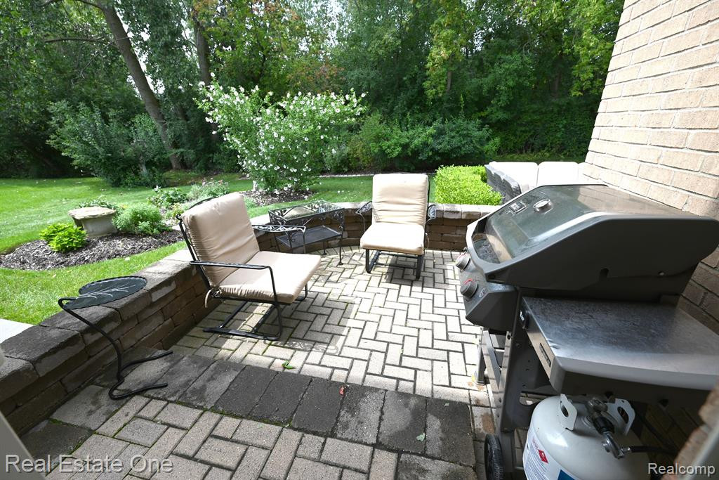 25627 SULLIVAN Lane, Novi, MI — Photo 34