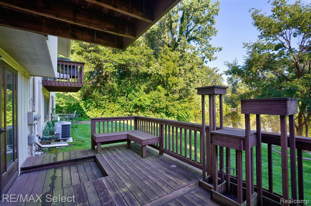 445 GLENWAY Street, Brighton, MI 48116 — Photo 27