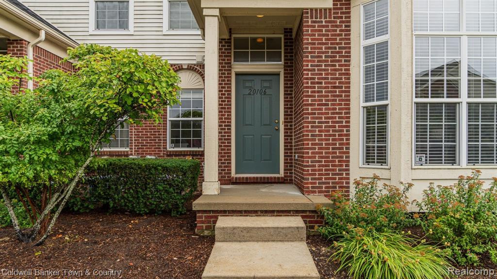20106 ALEXA Drive, Walled Lake, MI 48390 — Photo 4