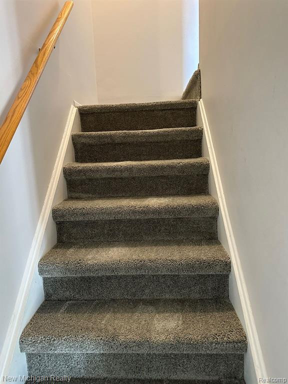 8813 GEORGE F BUNKER Boulevard, Sterling Heights, MI 48313 — Photo 6