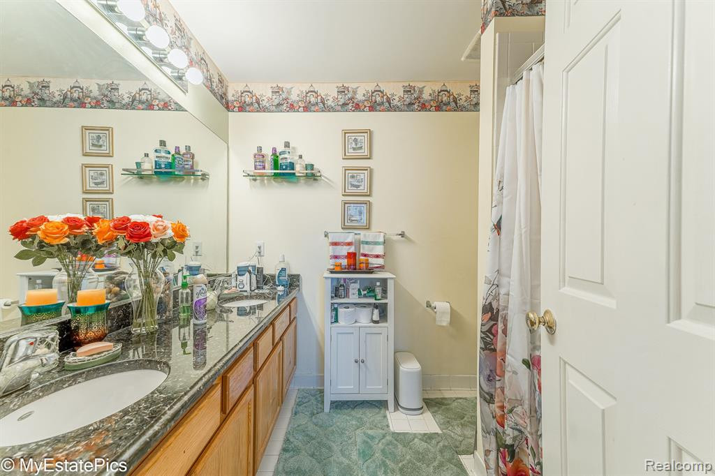 42846 PATTY Lane, Van Buren, MI 48111 — Photo 23