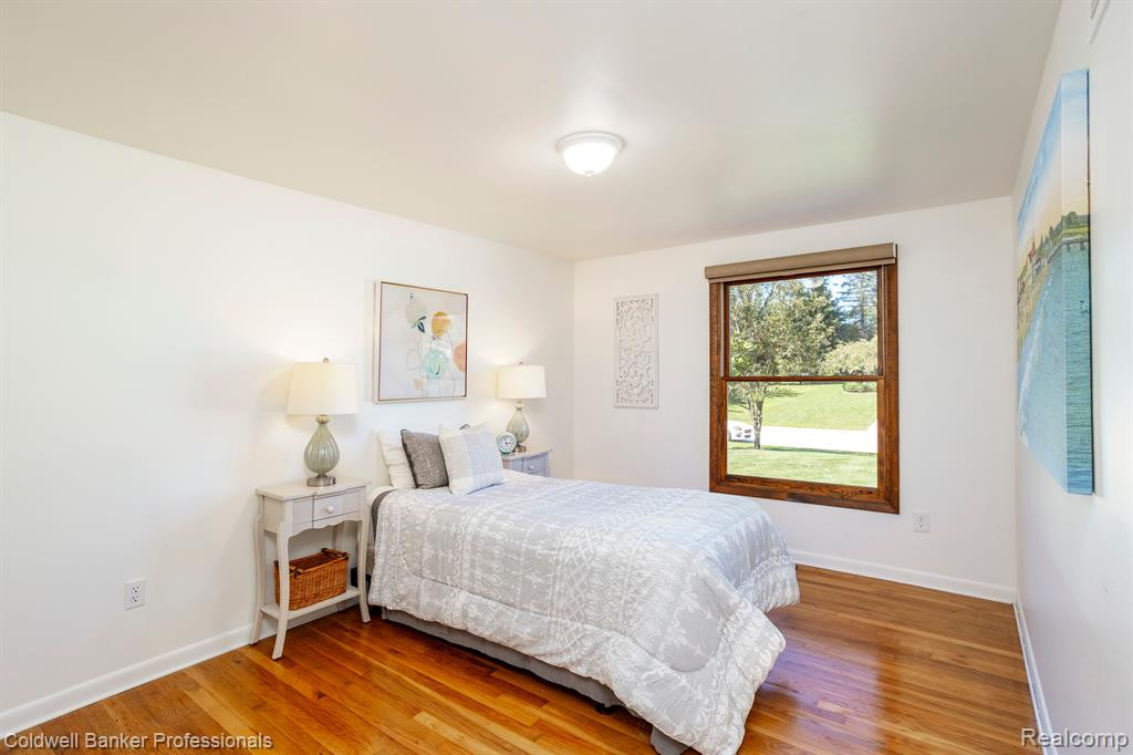 41555 Sunnydale Lane, Northville, MI 48168 — Photo 17
