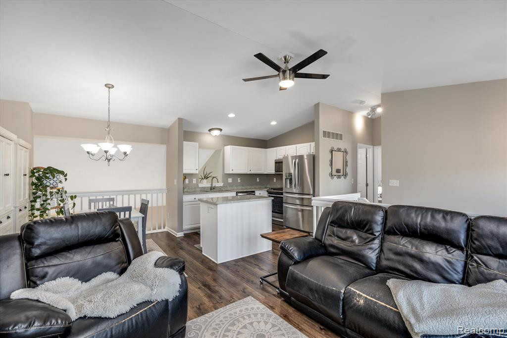 7348 Homestead Road, Ypsilanti, MI 48197 — Photo 16