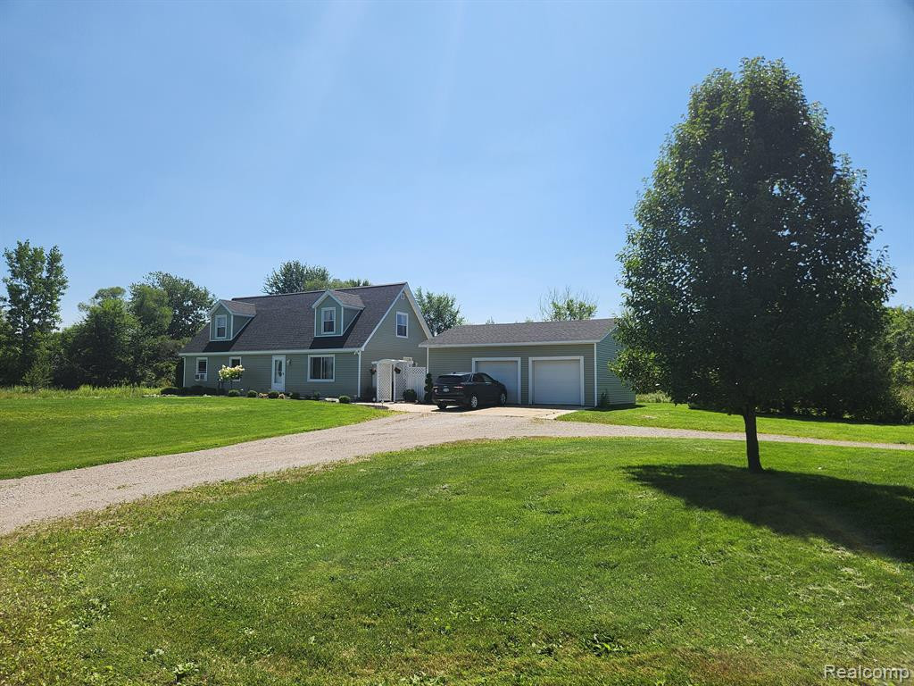 11511 DUNNIGAN Road, Emmett, MI 48022 — Photo 5