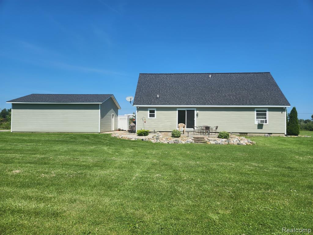 11511 DUNNIGAN Road, Emmett, MI 48022 — Photo 9