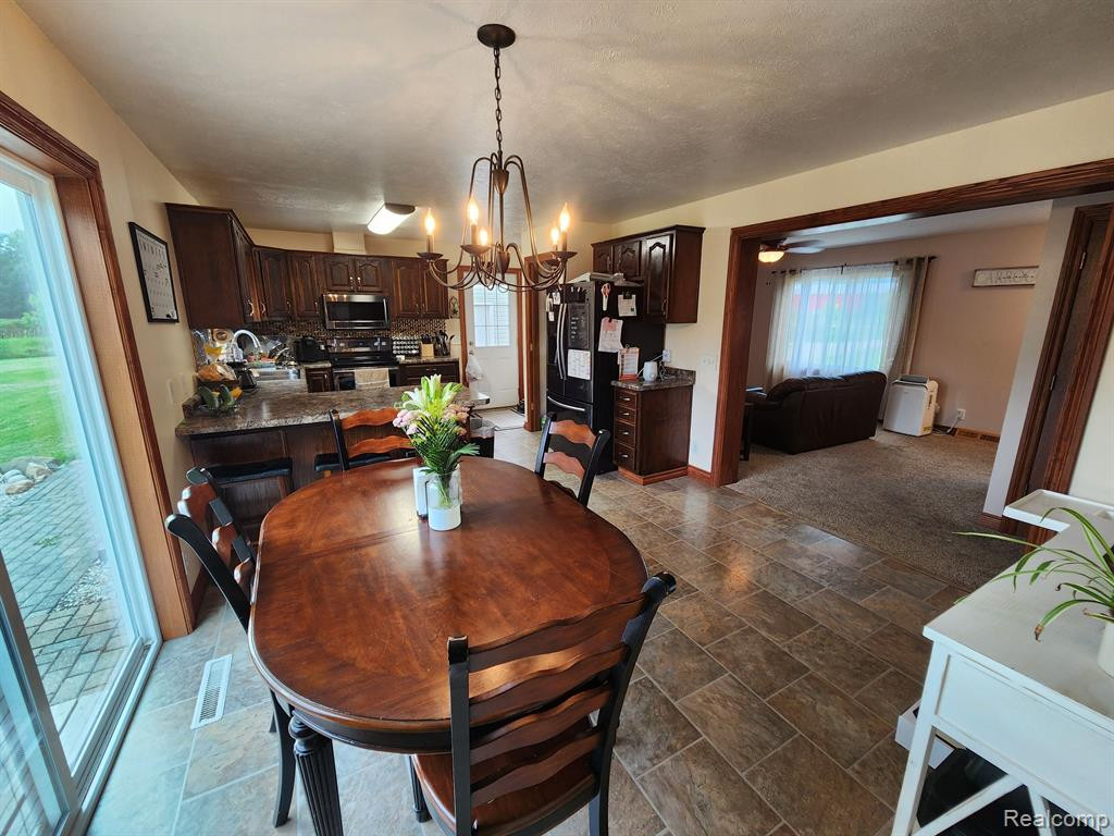 11511 DUNNIGAN Road, Emmett, MI 48022 — Photo 17