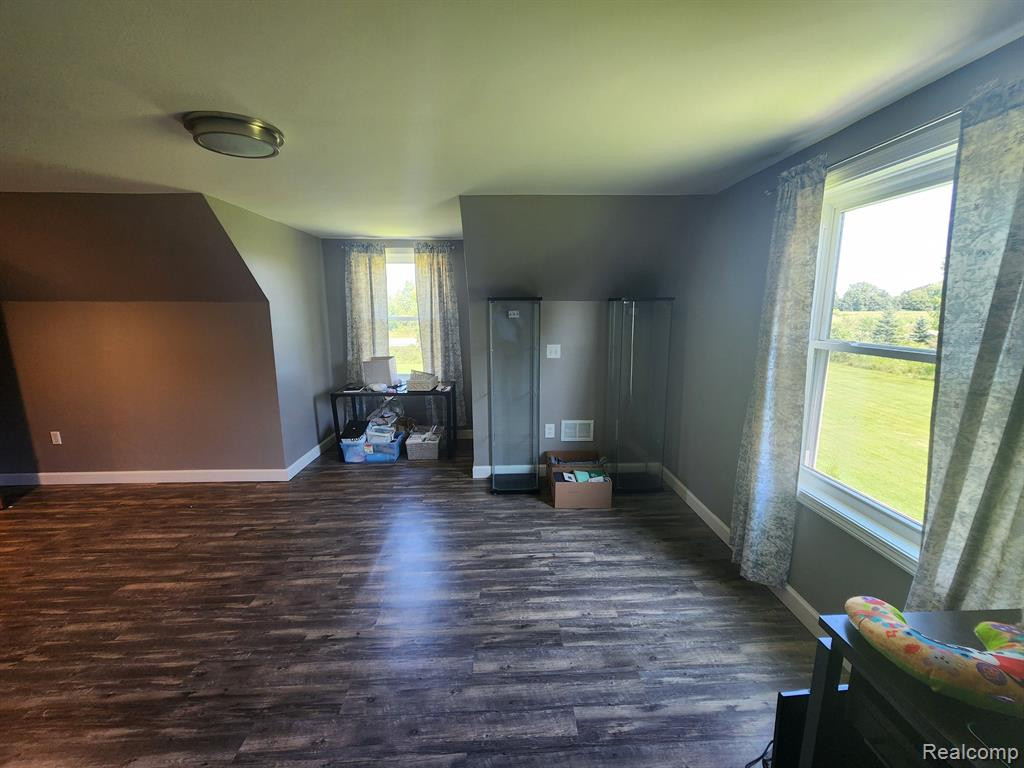 11511 DUNNIGAN Road, Emmett, MI 48022 — Photo 32