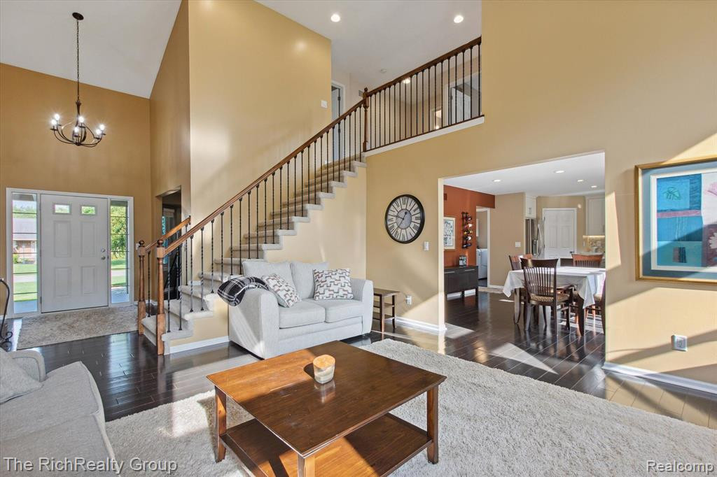 20876 Oak Tree Drive, South Lyon, MI 48178 — Photo 7