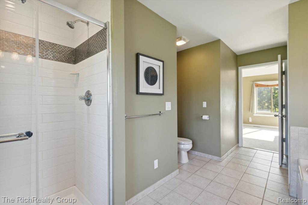 20876 Oak Tree Drive, South Lyon, MI 48178 — Photo 22