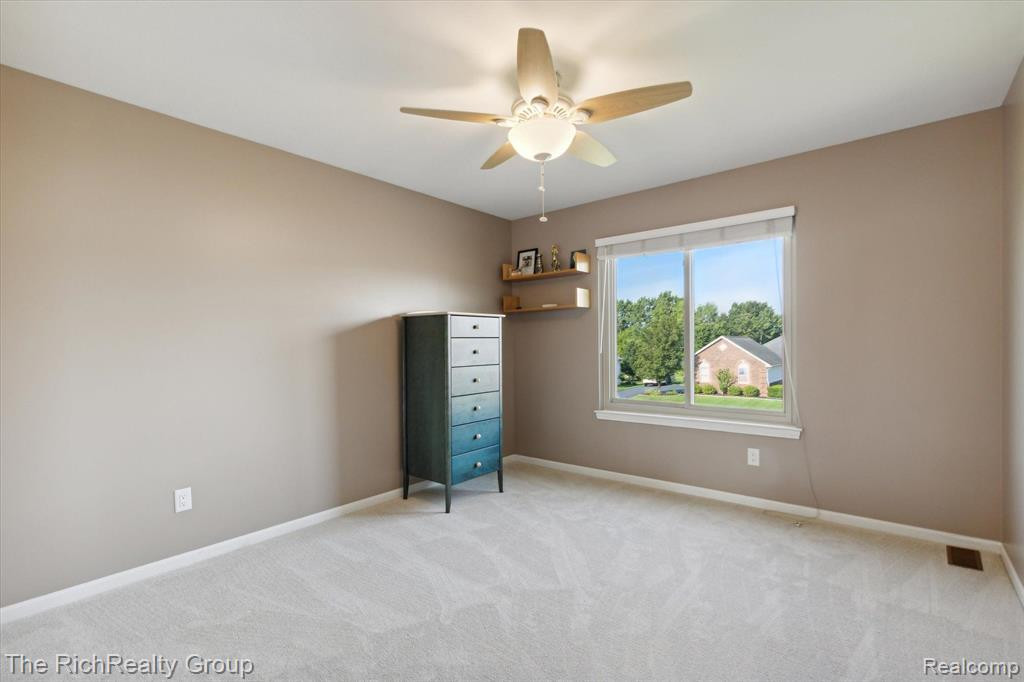 20876 Oak Tree Drive, South Lyon, MI 48178 — Photo 25