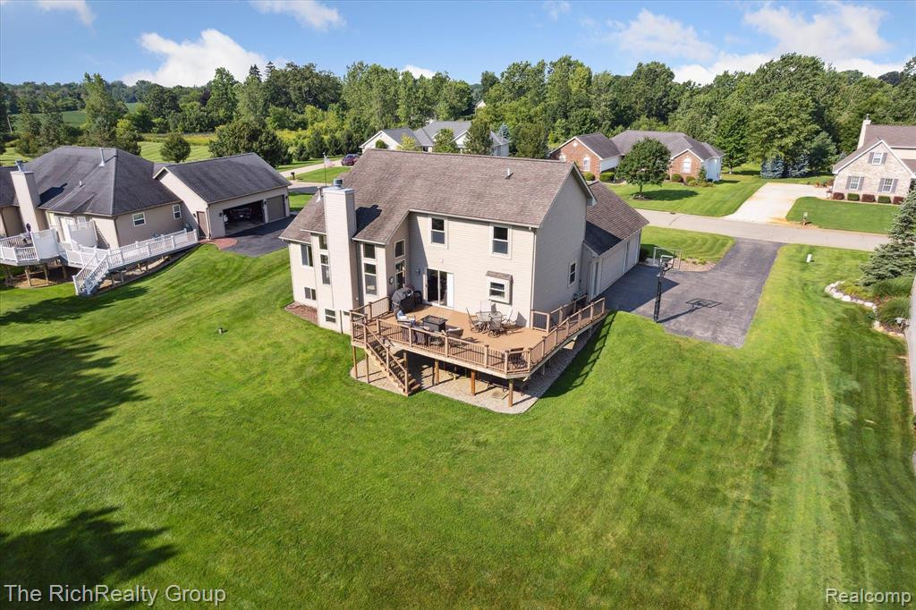 20876 Oak Tree Drive, South Lyon, MI 48178 — Photo 41