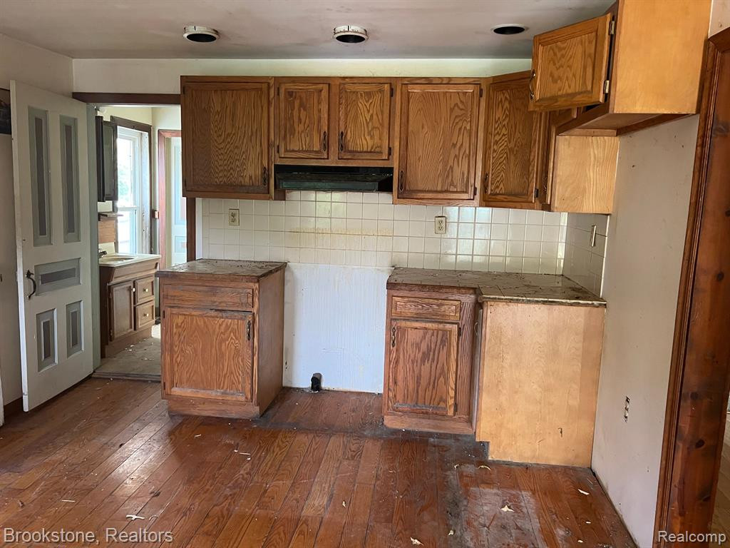 1001 HUMMER LAKE Road, Ortonville, MI 48462 — Photo 2
